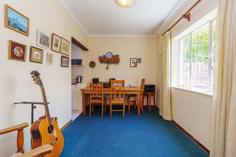 2 Bedroom Property for Sale in Harfield Village Western Cape